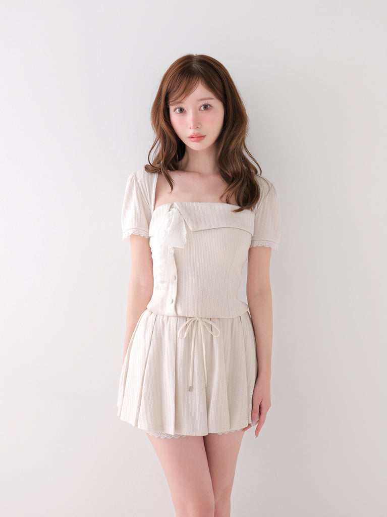 model：162cm　(size：F　color：Ivory)