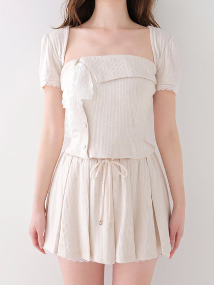 model：162cm　(size：F　color：Ivory)
