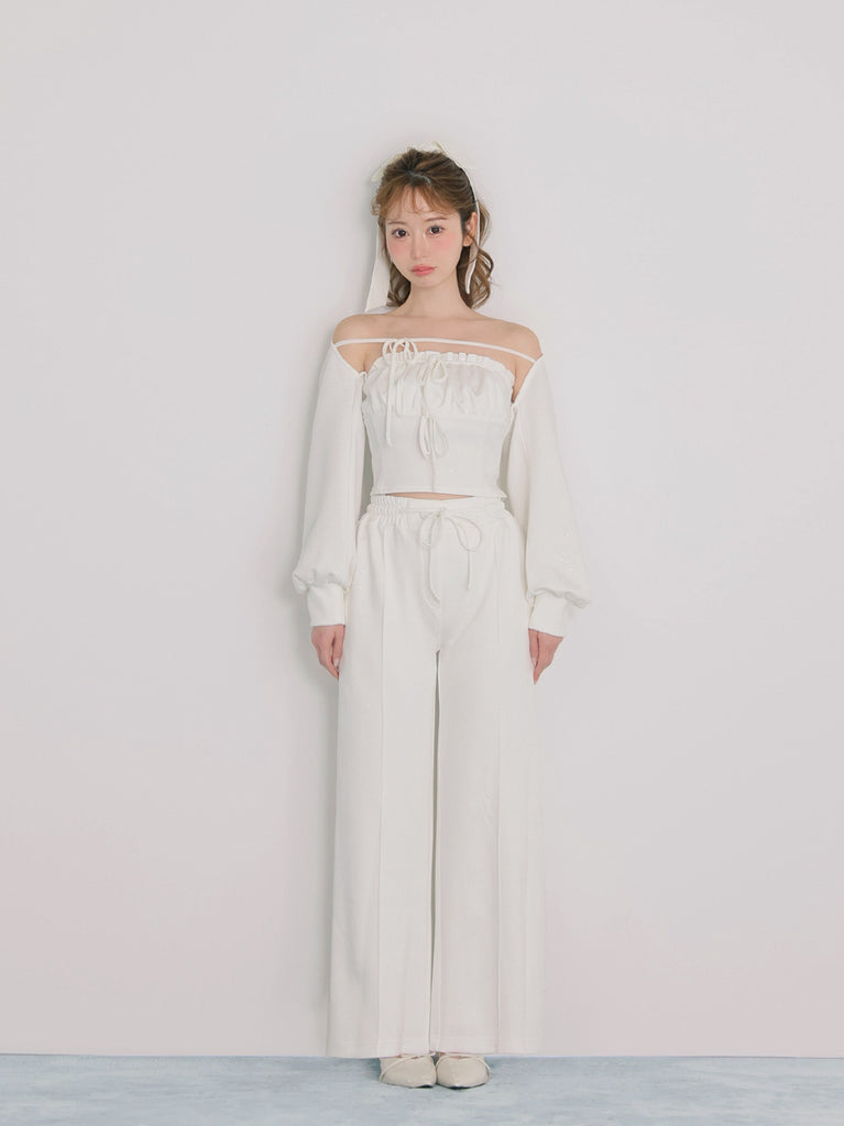 model：162cm　(size：F　color：White)