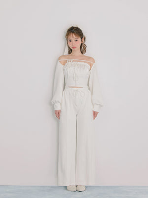 model：162cm　(size：F　color：White)