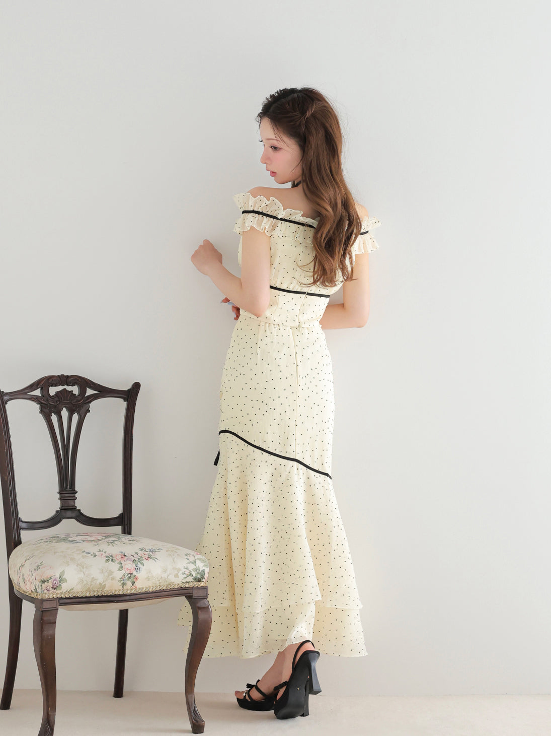 model：160cm　(size：F　color：Ivory)