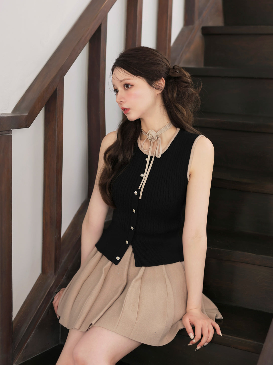 model：160cm　(size：F　color：Black×Beige)