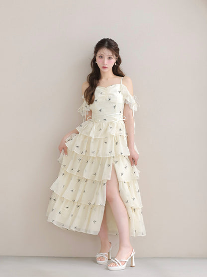 model：160cm　(size：F　color：Ivory)