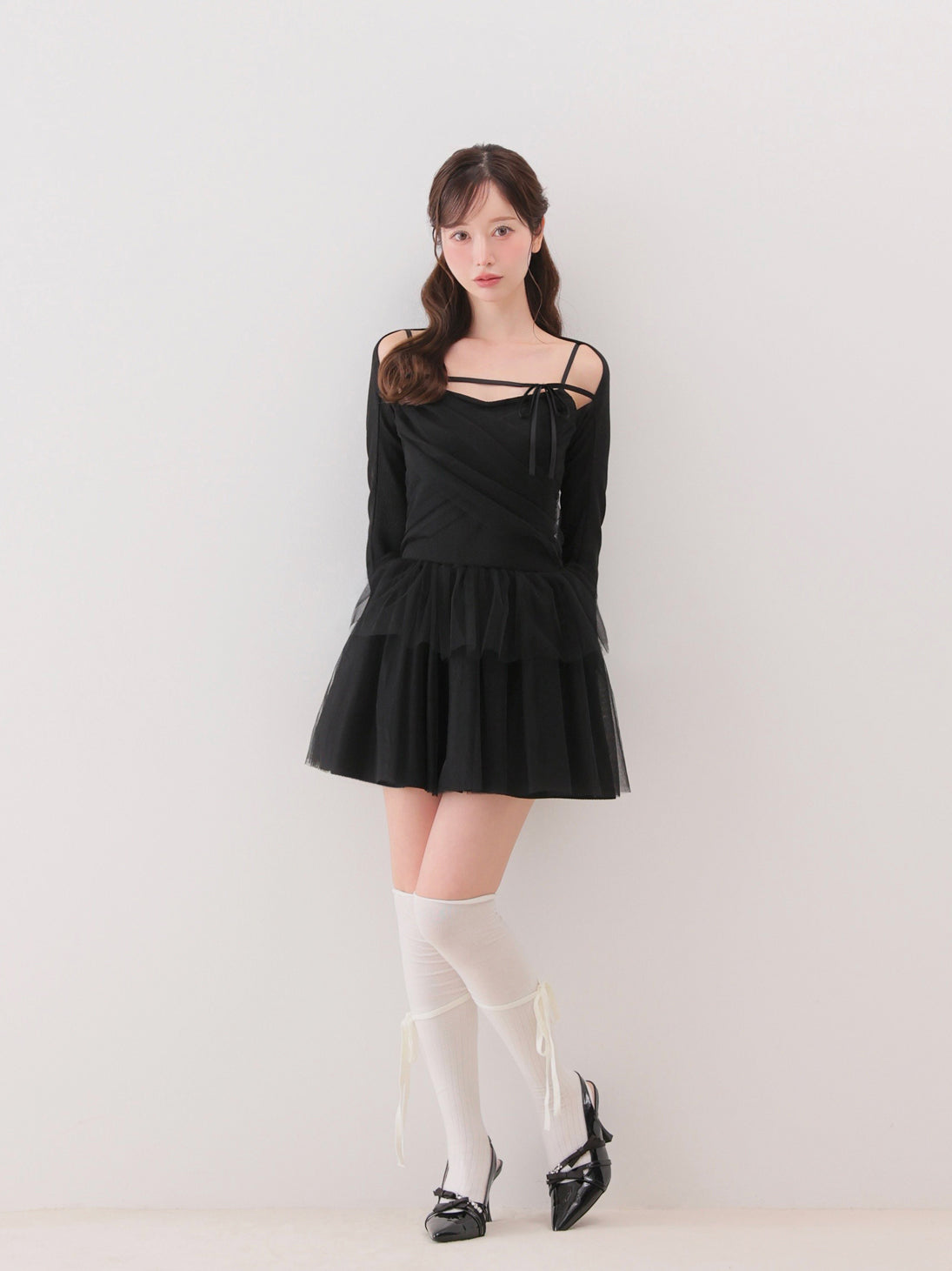 model：162cm　(size：F　color：Black)
