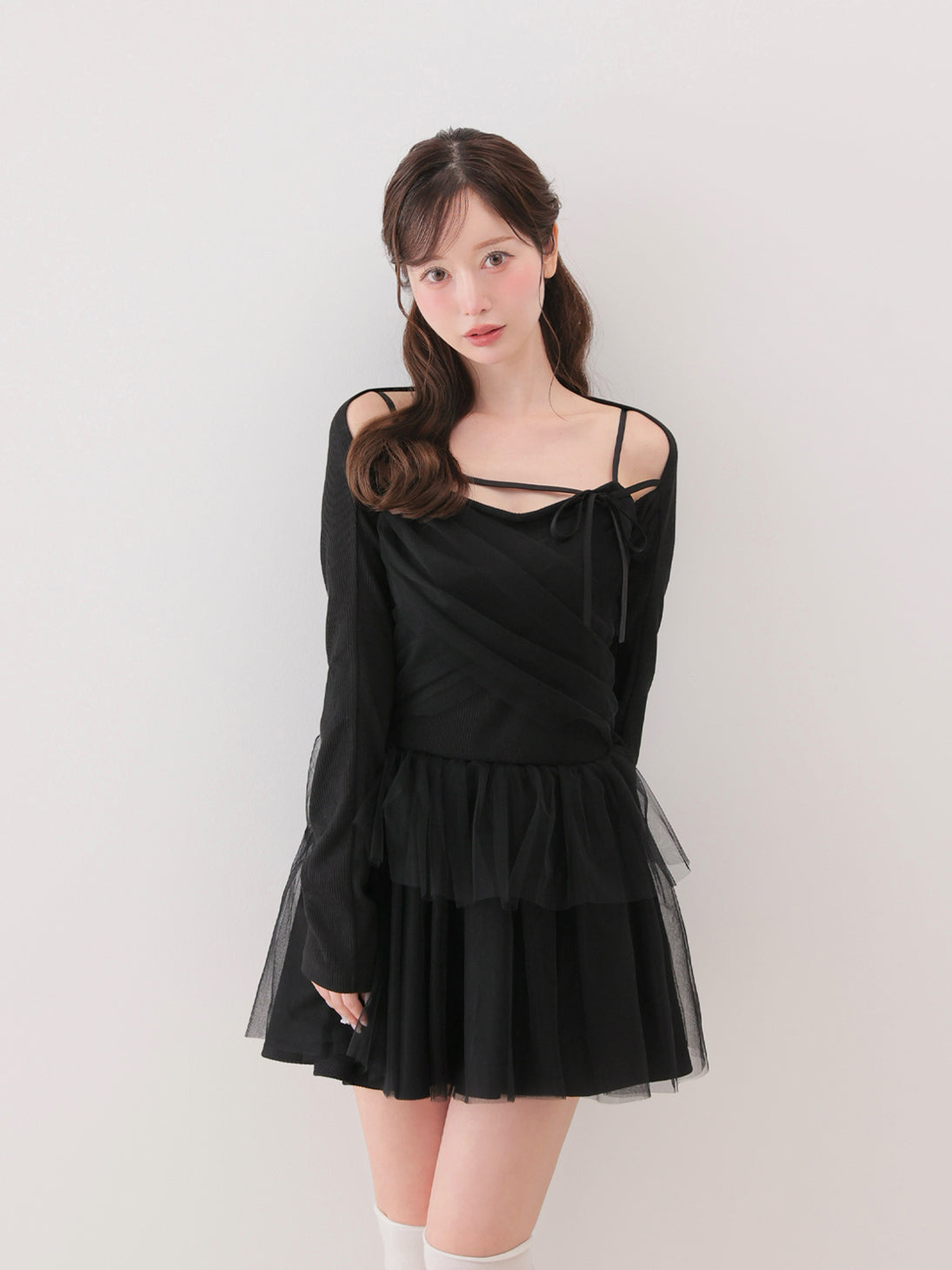 model：162cm　(size：F　color：Black)