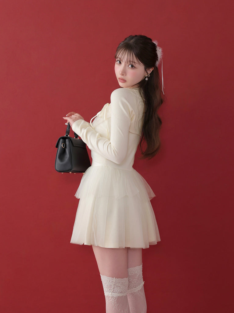 model：160cm　(size：F　color：Ivory)