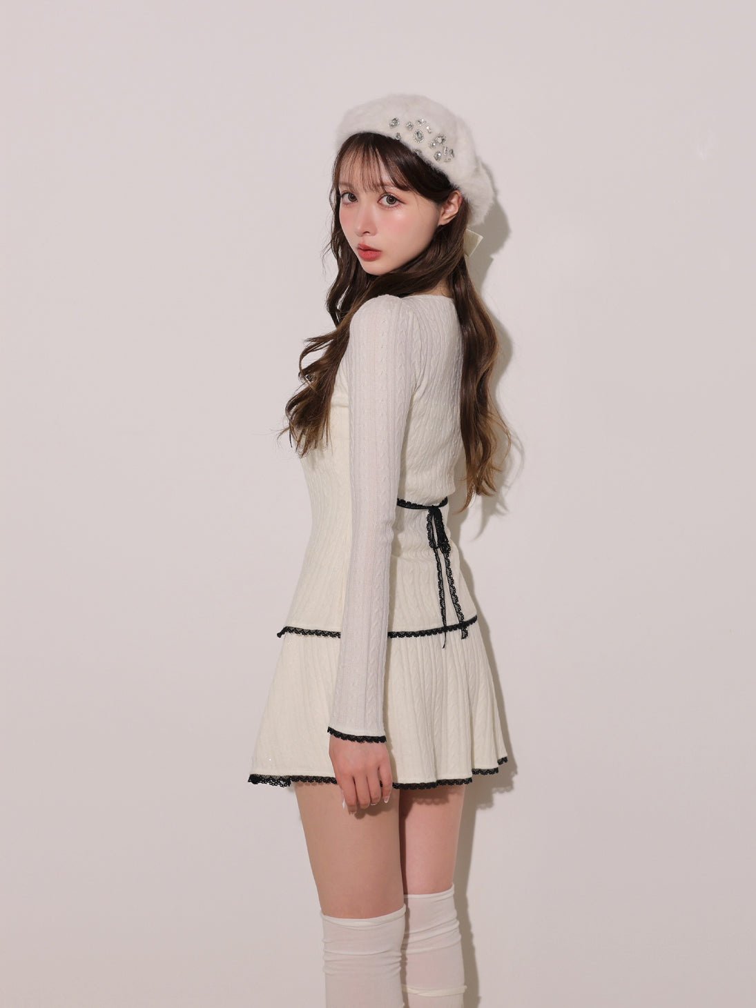 model：160cm　(size：F　color：Ivory)