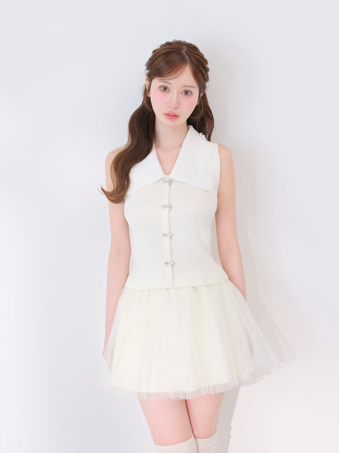 model：162cm　(size：F　color：Ivory)