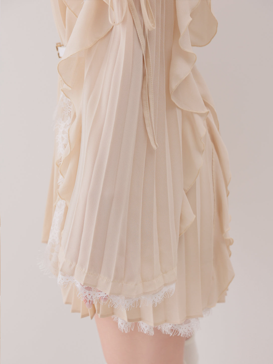 【Pre Order】Lace chiffon tunic mini onepiece(eme11099)