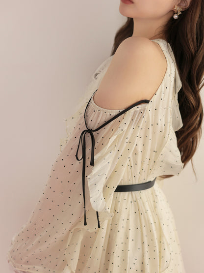 model：160cm　(size：F　color：Dot)