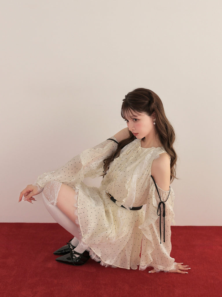 model：160cm　(size：F　color：Dot)