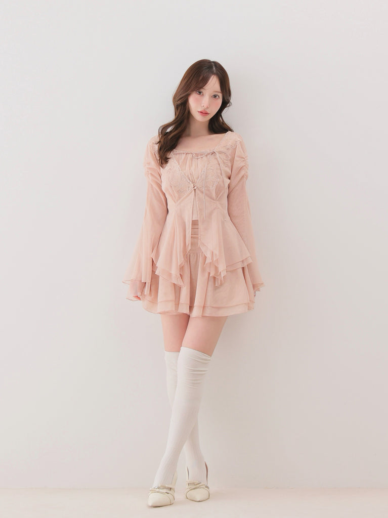 model：162cm　(size：F　color：Pink)