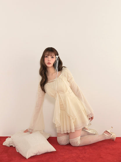 model：160cm　(size：F　color：Ivory)