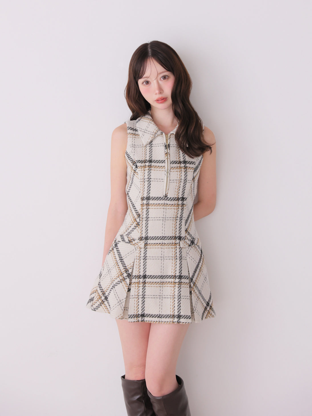 model：162cm　(size：F　color：White)