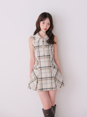model：162cm　(size：F　color：White)
