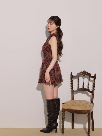 model：160cm　(size：F　color：Red)