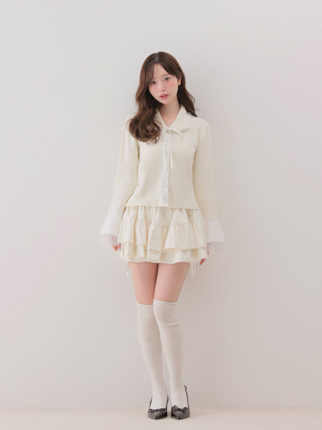 model：162cm　(size：F　color：Ivory)