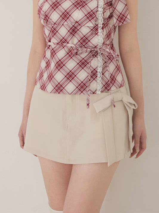 model：162cm　(size：F　color：Beige)