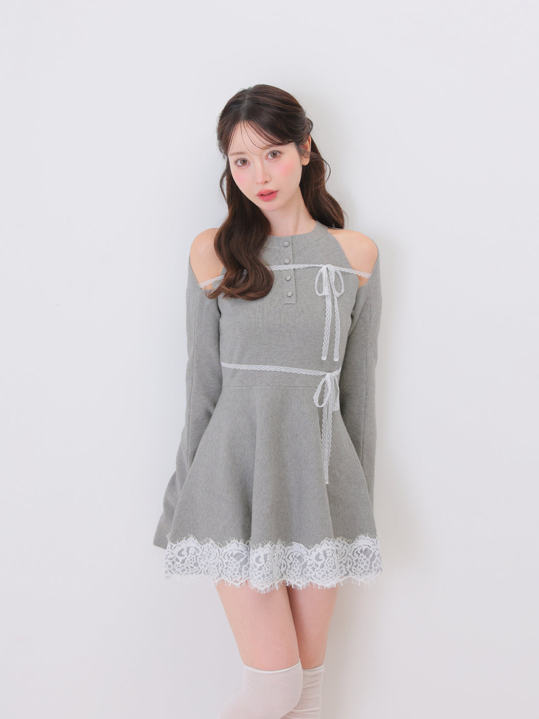 model：162cm　(size：F　color：Gray)