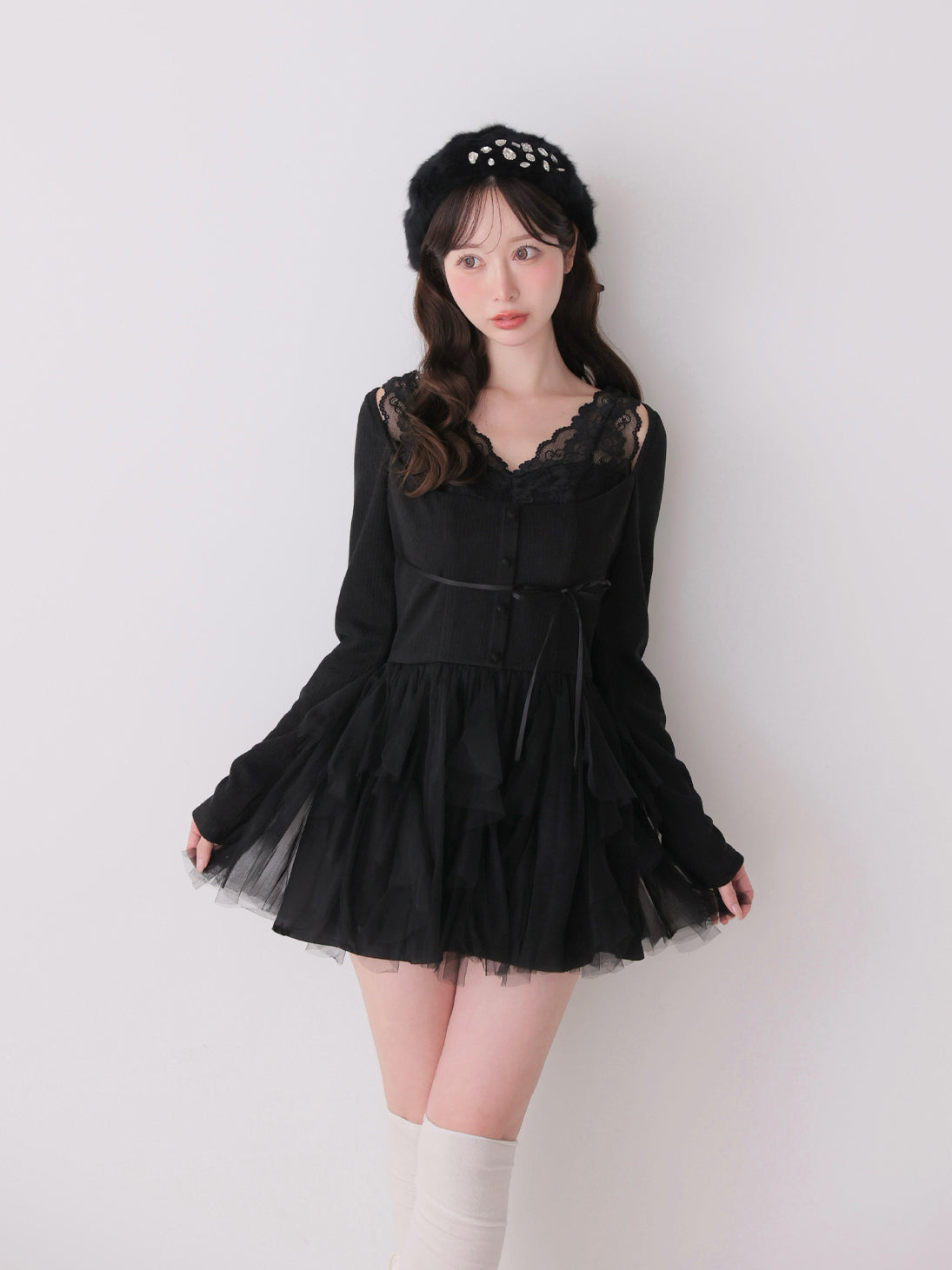 model：162cm　(size：F　color：Black)