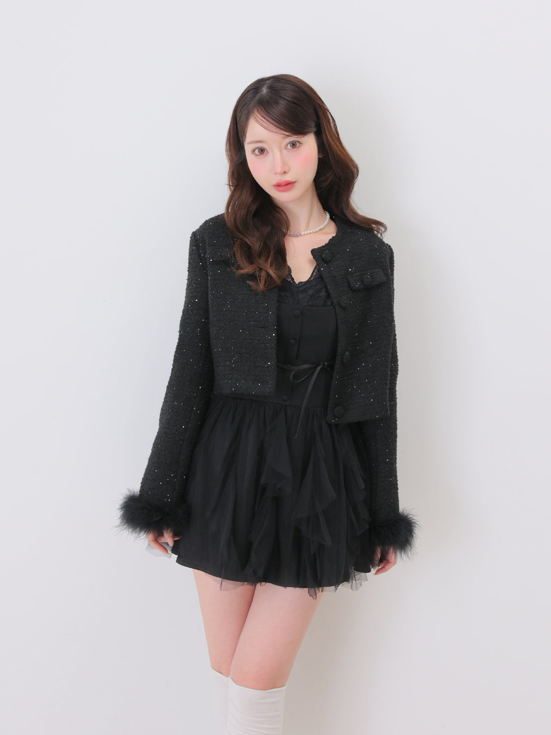 model：162cm　(size：F　color：Black)