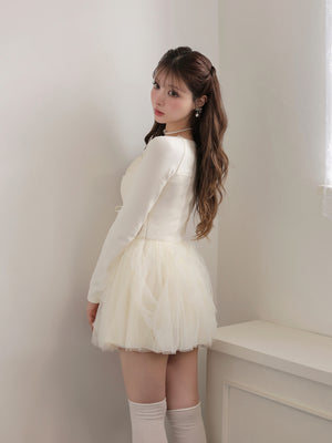 model：160cm　(size：F　color：Ivory)