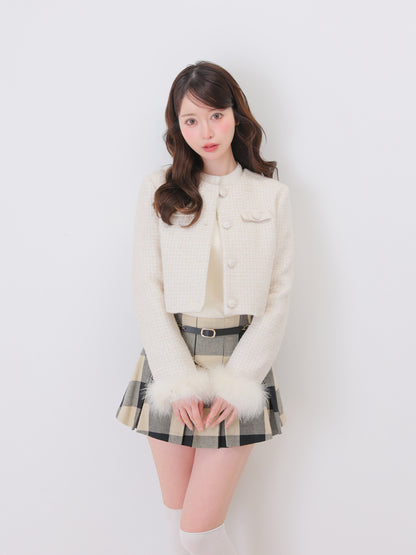 model：162cm　(size：F　color：Ivory)