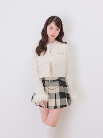 model：162cm　(size：F　color：Ivory)