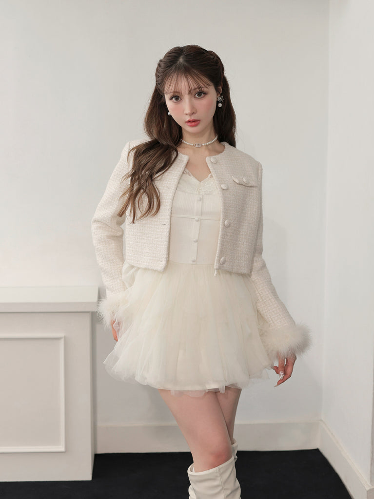 model：160cm　(size：F　color：Ivory)