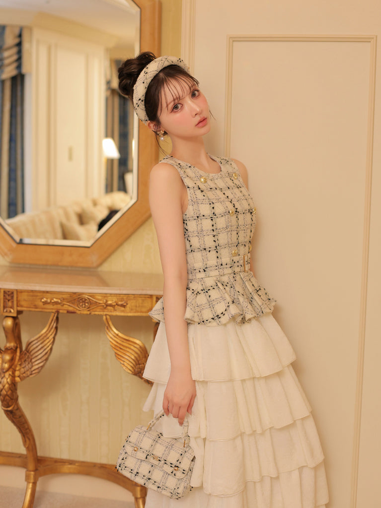 model：160cm　(size：F　color：White check)