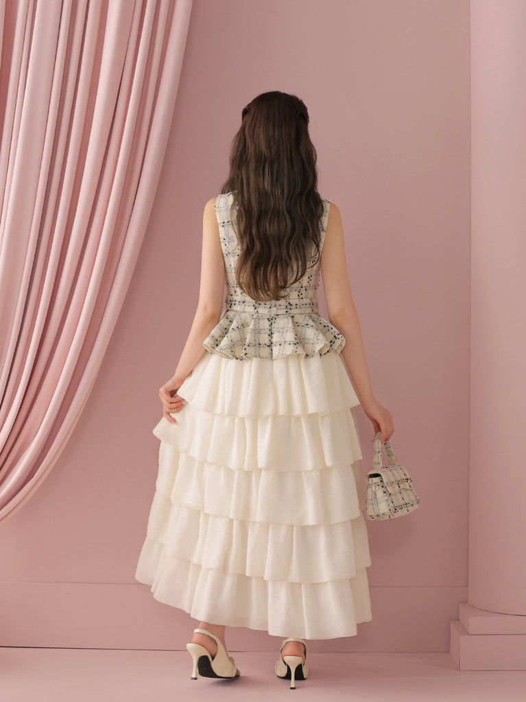 model：160cm　(size：F　color：White check)
