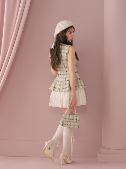 model：160cm　(size：F　color：White check)