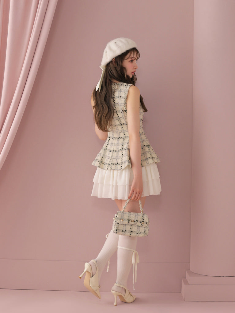 model：160cm　(size：F　color：White check)