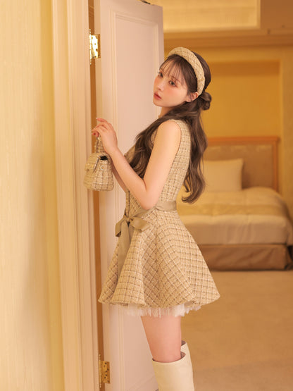model：160cm　(size：F　color：Beige)