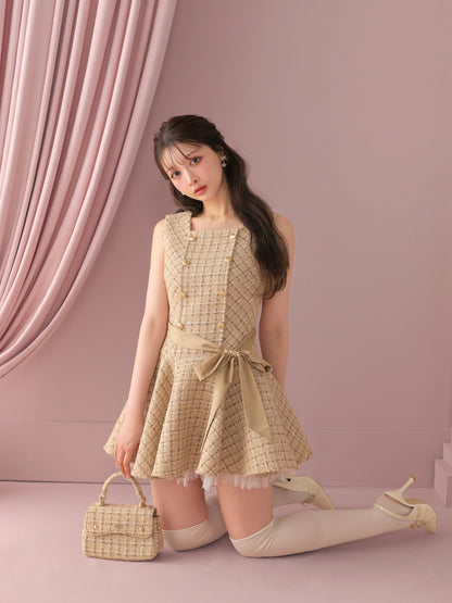 model：160cm　(size：F　color：Beige)