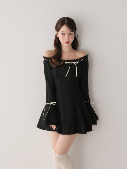 model：162cm　(size：F　color：Black)