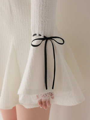 【Pre Order】Off shoulder ribbon feather knit mini onepiece(eme11123)