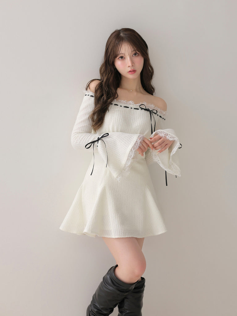 model：160cm　(size：F　color：White)
