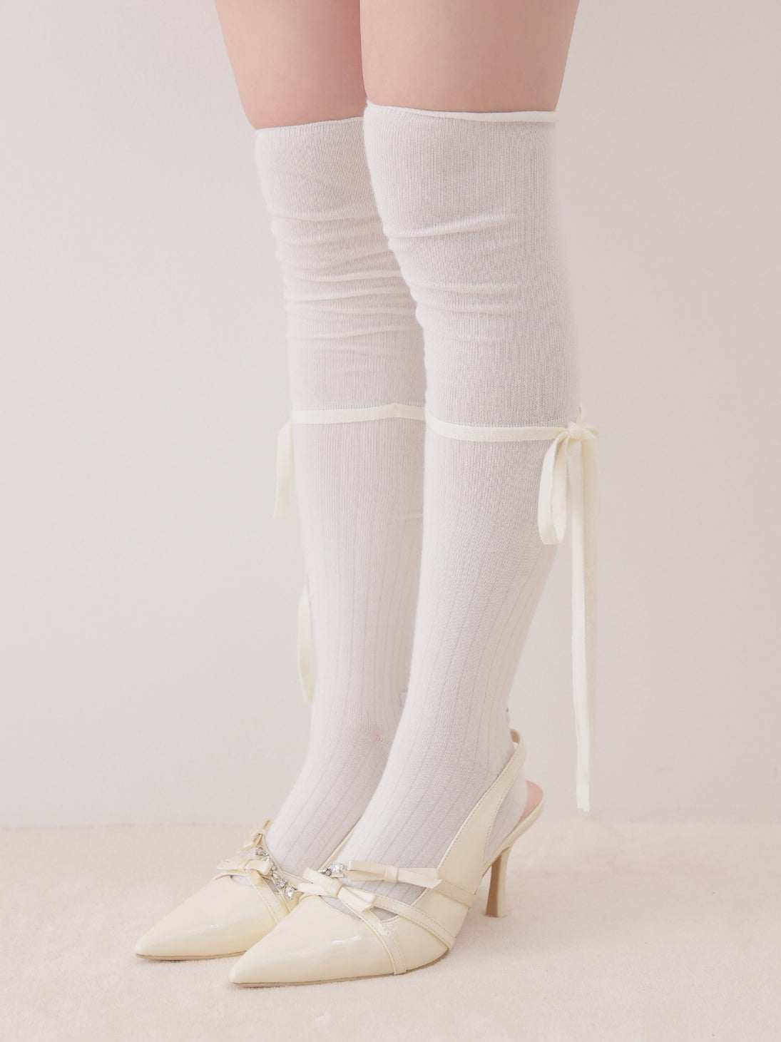 Twin ribbon knee high socks(eme10857)