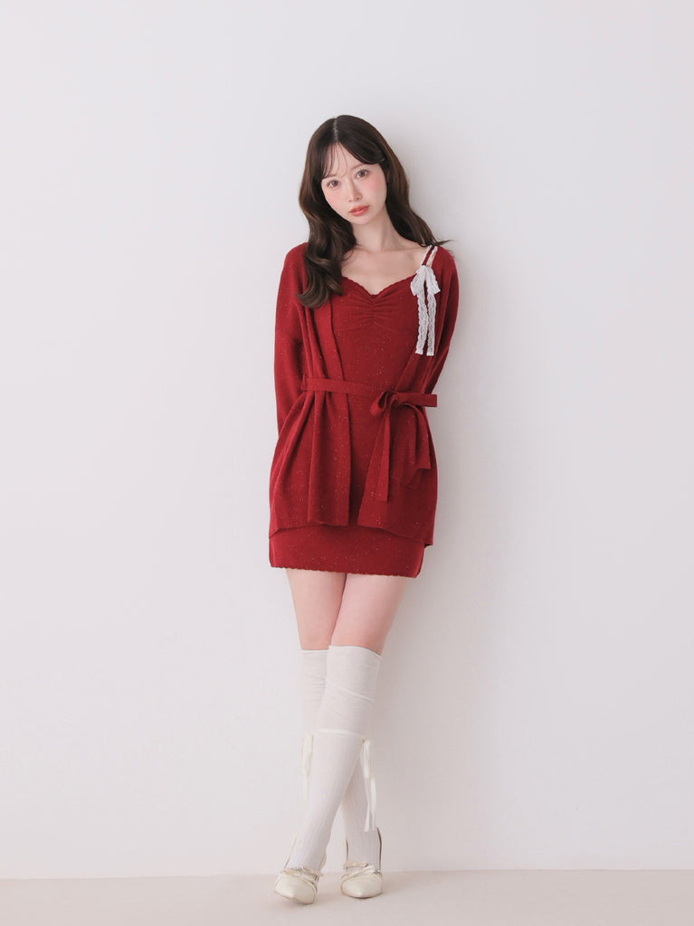model：162cm　(size：F　color：Red)