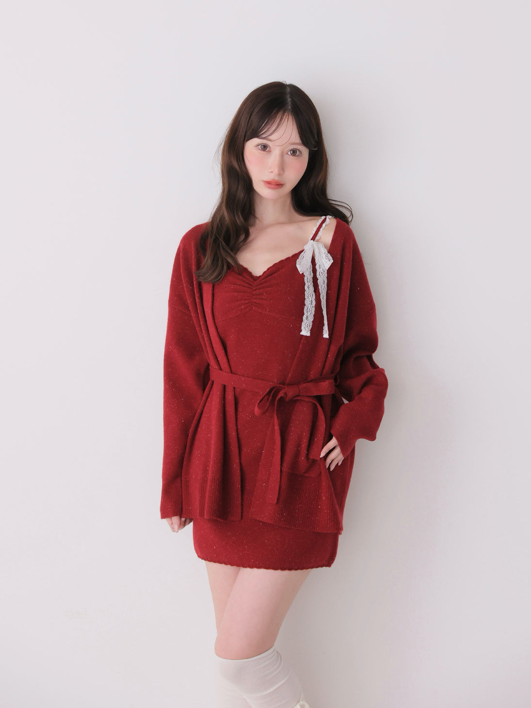 model：162cm　(size：F　color：Red)