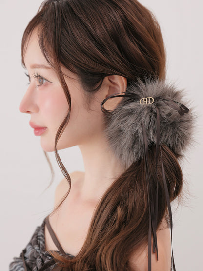 color：Brown
