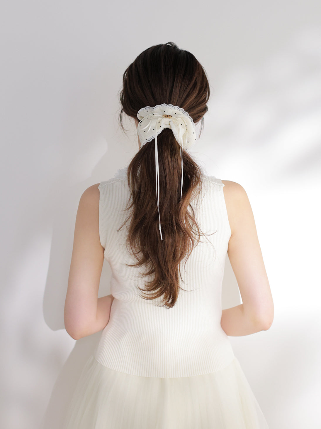 エムエメ シュシュ Logo satin ribbon chouchou Logo satin ribbon chouchou(eme11134) – M me eme