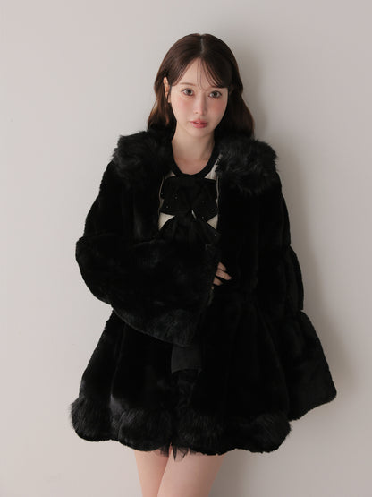 model：162cm　(size：F　color：Black)