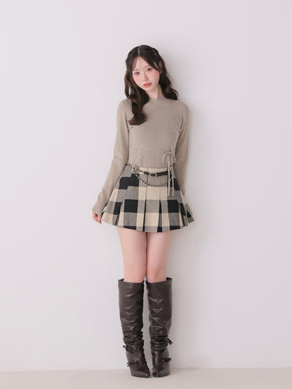 model：162cm　(size：F　color：Beige)