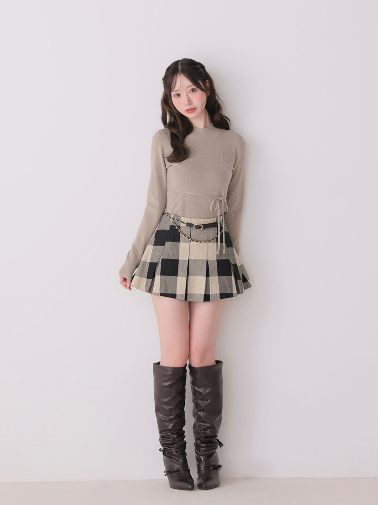 model：162cm　(size：F　color：Beige)