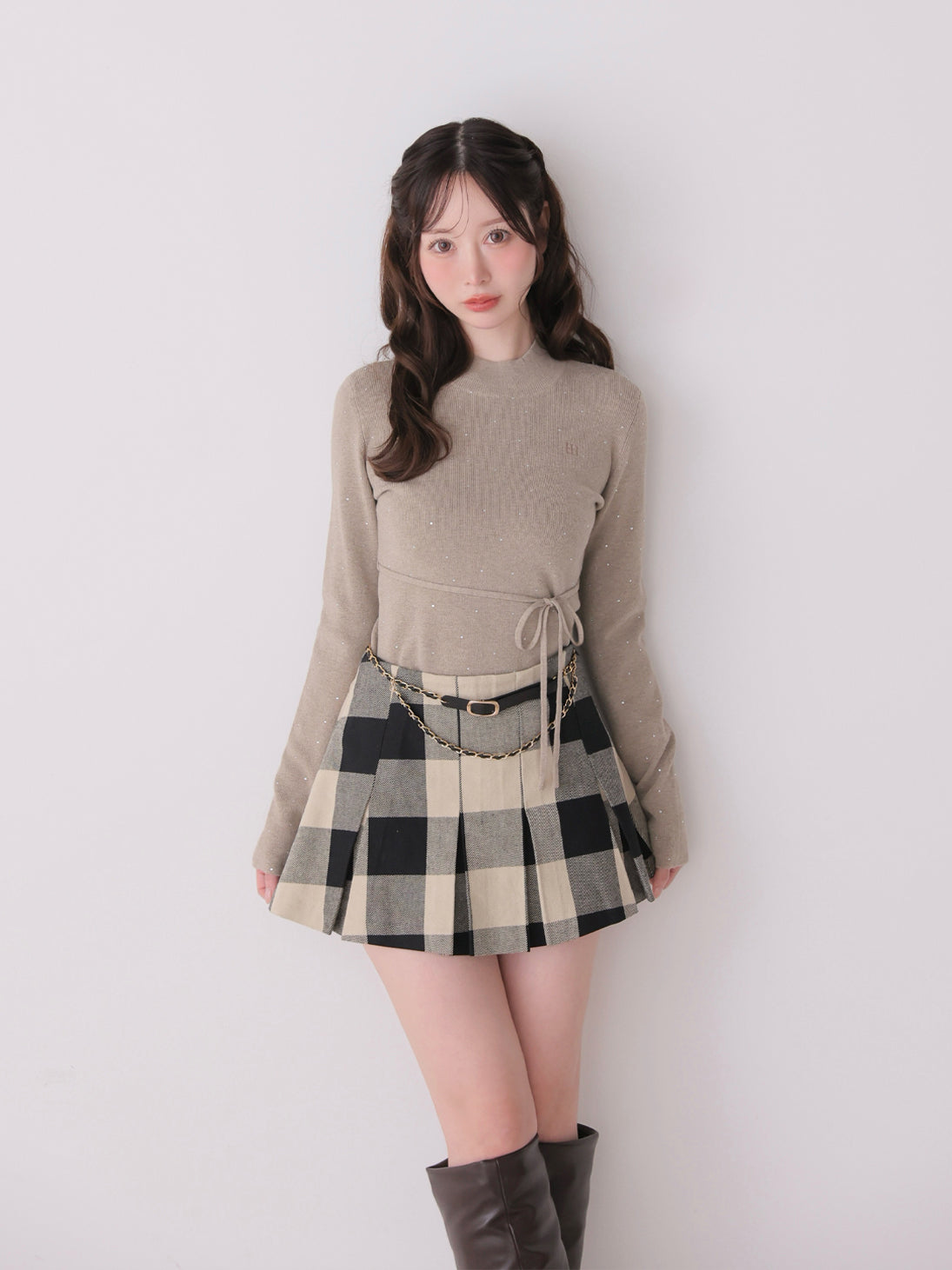 model：162cm　(size：F　color：Beige)
