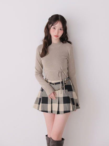model：162cm　(size：F　color：Beige)