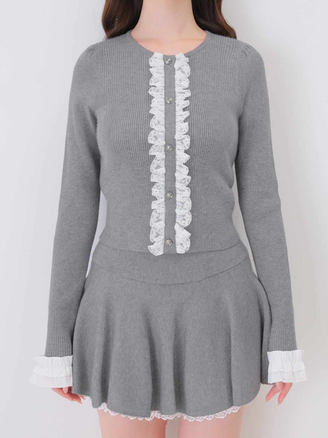 model：162cm　(size：F　color：Gray)