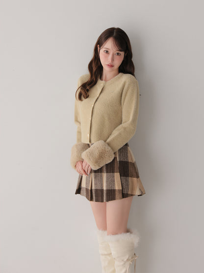 model：162cm　(size：F　color：Beige)